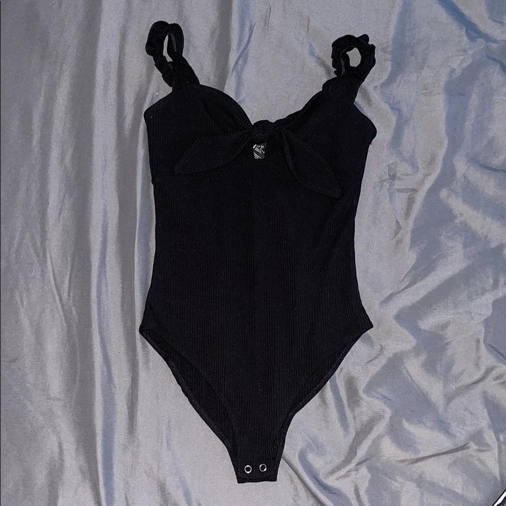 Black bodysuit from forever 21.